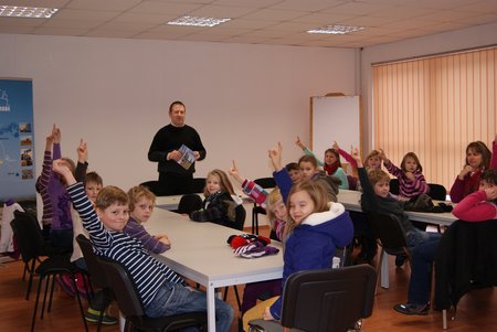 Nadelbachgrundschule Heiligengrabe - 3. Klasse besucht Gemeindeverwaltung 04